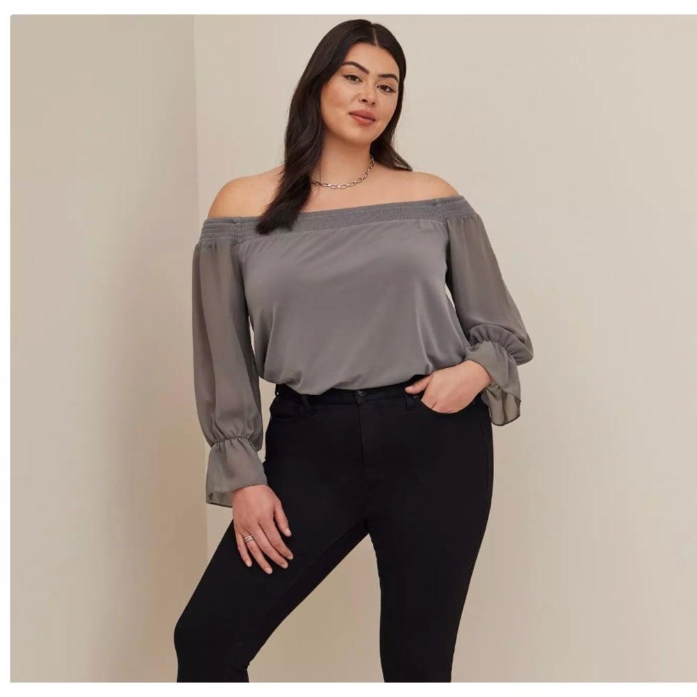Torrid Studio Knit Off-Shoulder Smocked With Chiffon Sleeves Swing Top Size 2